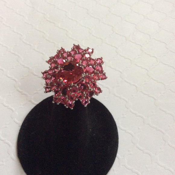 Sterling Silver Pink Garnet Floral Ring 925 size 7.5
New - Picture 3 of 9